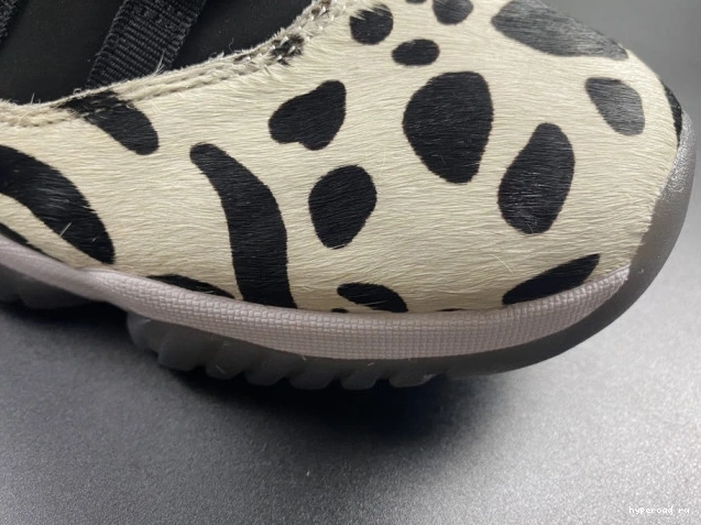 INSTINCT AR0715-010 ANIMAL AIR JORDAN 11 0607